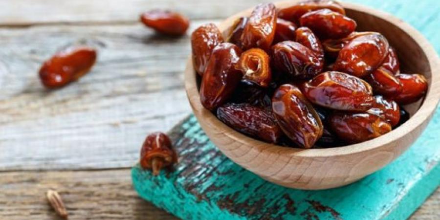 فوائد تناول التمر يوميا