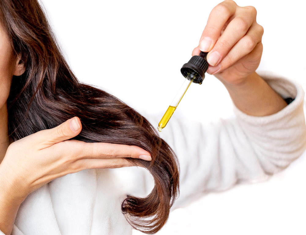 فوائد زيت الجوجوبا للشعر