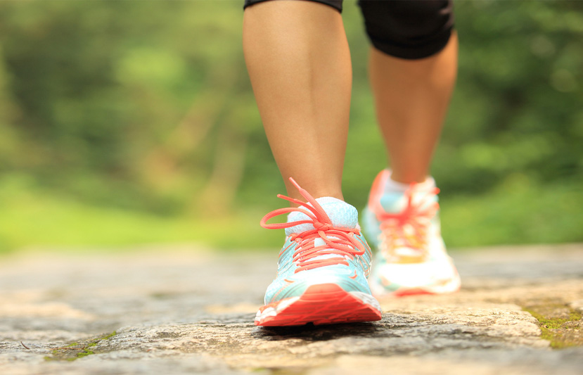 أهم فوائد رياضة المشي للمرأة