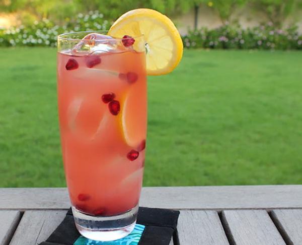 شراب الليمون الأخضر بالرمان