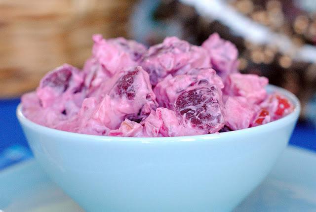 سلطة البنجر بالكريمة الحامضة