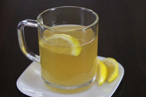 شراب الليمون الساخن بالعسل