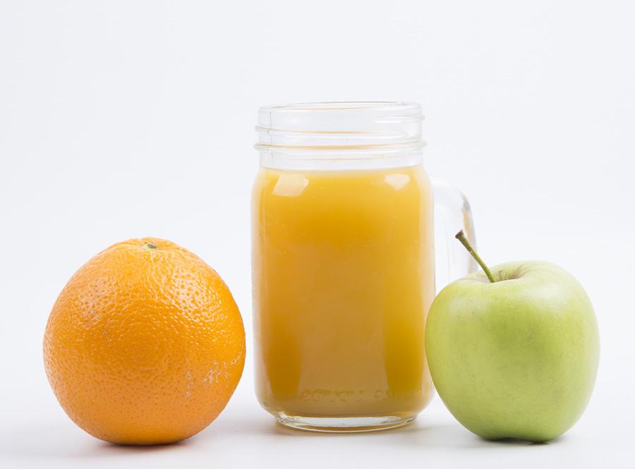 طريقة عمل عصير البرتقال والتفاح