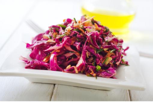 سلطة الملفوف الأحمر