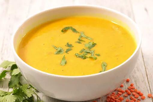 شوربة العدس الأصفر