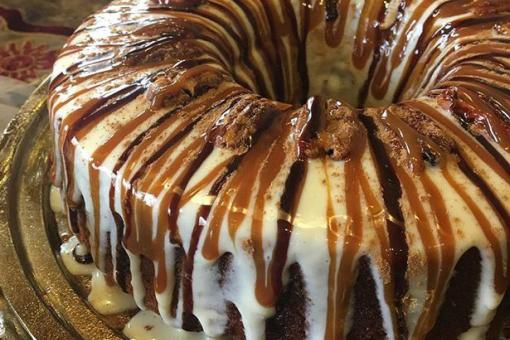 كيكة السينابون بالقرفة