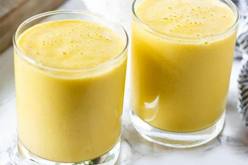 عصير مانجو بالآيس كريم