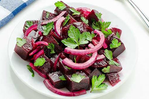 سلطة البنجر