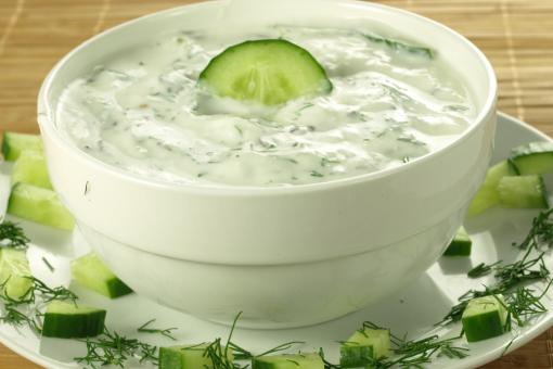 اللبن والخيار