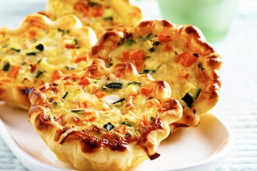 كيش الخضراوات بالبشاميل