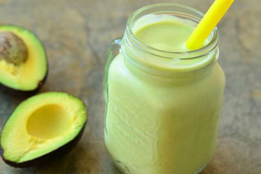 عصير الأفوكادو بالحليب