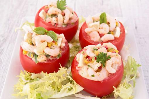 الطماطم المحشية بالجمبري