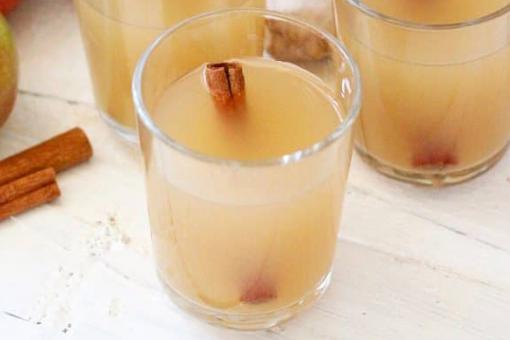 طريقة عمل مشروب التفاح بالقرفة