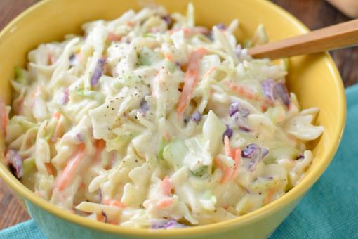 طريقة عمل سلطة الكول سلو