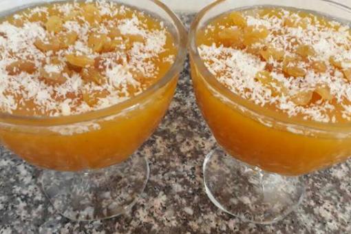 عصير قمر الدين مع جوز الهند والفانيلا