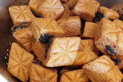 مقروط جزائري