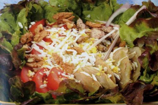 طريقة عمل سلطة الدجاج بالخرشوف