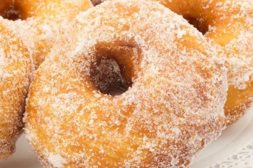 طريقة عمل الدونات المقلية في المنزل