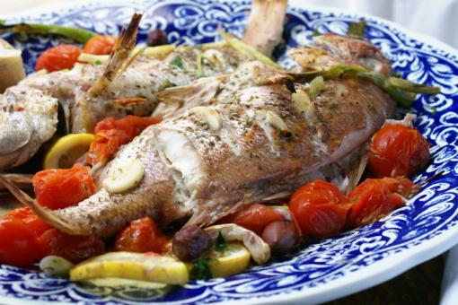 طريقة عمل صينية السمك في الفرن