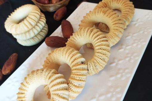 طريقة عمل كعك النقاش على الطريقة الجزائرية