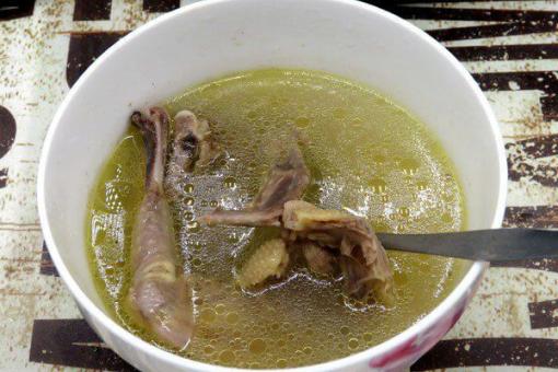 طريقة عمل شوربة الحمام