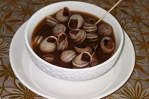 طريقة عمل الحلزون بالمرق