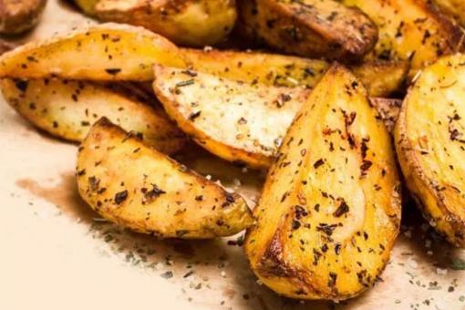 طريقة عمل البطاطا المشوية