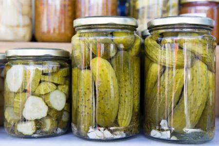 عمل المخلل في البيت