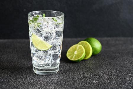 فوائد المياه المعدنية الغازية الطبيعية