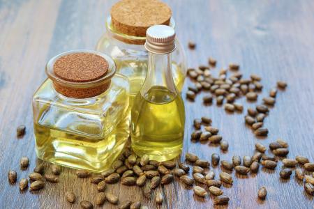 أهم فوائد زيت الخروع الصحية