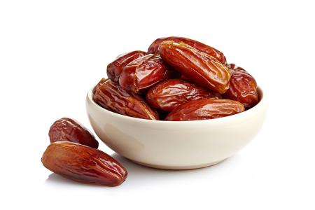 فوائد تناول التمر للمرأة الحامل