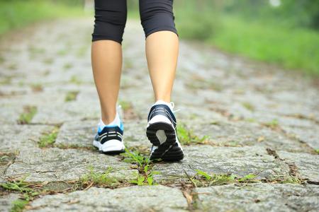 فوائد المشي في الصباح