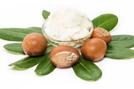 فوائد زبدة الشيا للبشرة