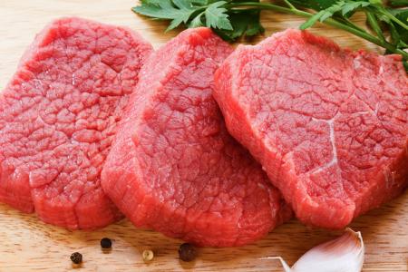 فوائد و أضرار تناول اللحوم الحمراء