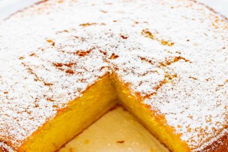 كيكة البرتقال الهشة