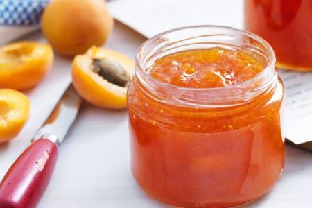 طريقة عمل مربى المشمش في البيت