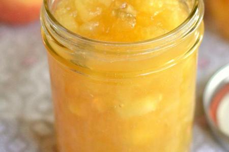 مربى التفاح الأخضر