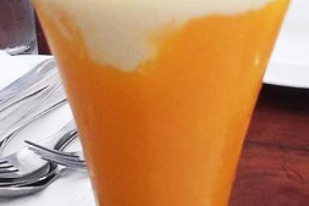 عصير المانجا بالآيس كريم