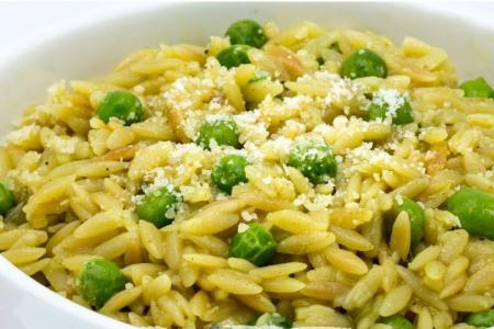 طريقة عمل لسان العصفور بالخضار