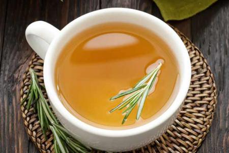 طريقة عمل شاي إكليل الجبل