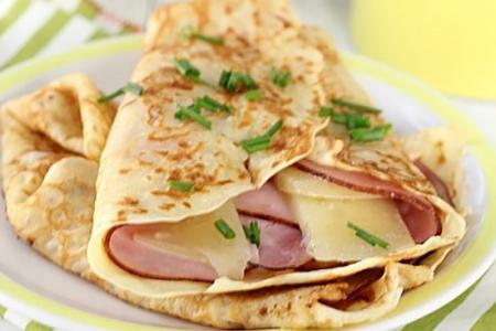 كريب مالح بالجبن الرومي