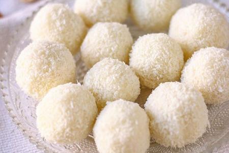 طريقة عمل حلى كرات جوز الهند