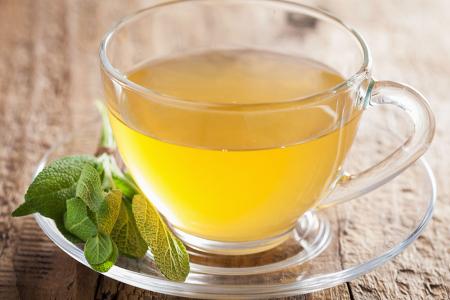 طريقة عمل شاي أخضر بالميرمية