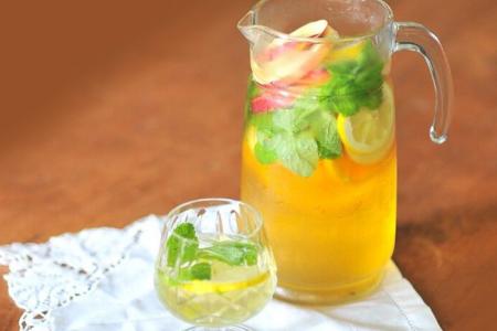 عصير شمبانيا السعودي